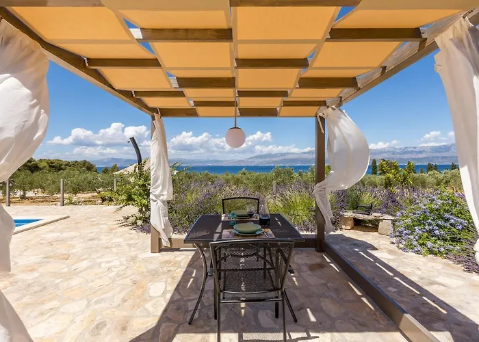 Vakantiehuis House Magical Island Mirce